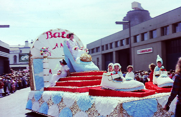 Bates shoes decorated carnival float