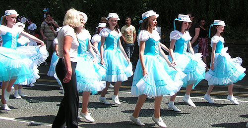 pretty dancers in blue and white