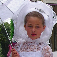 Portrait 1 - mary poppins girl in white