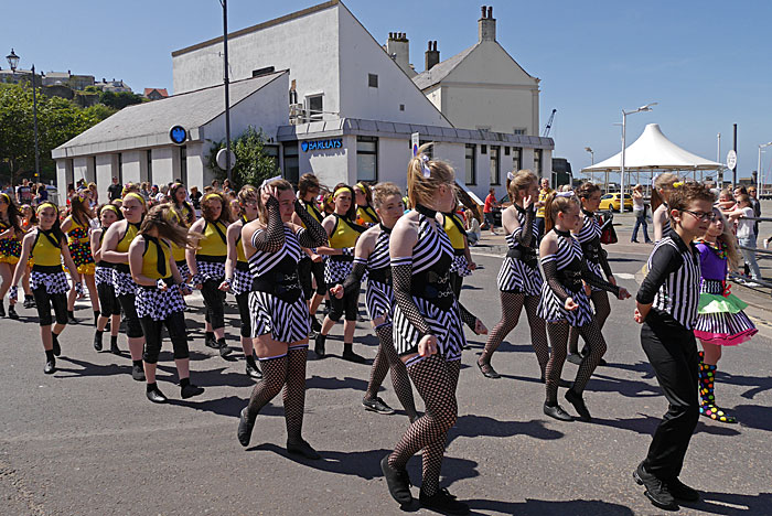 dancers on strand street