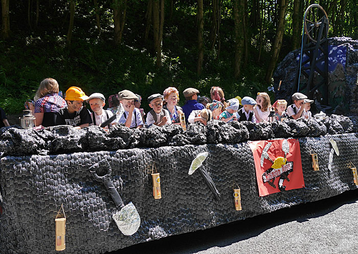 hensingham primary school float