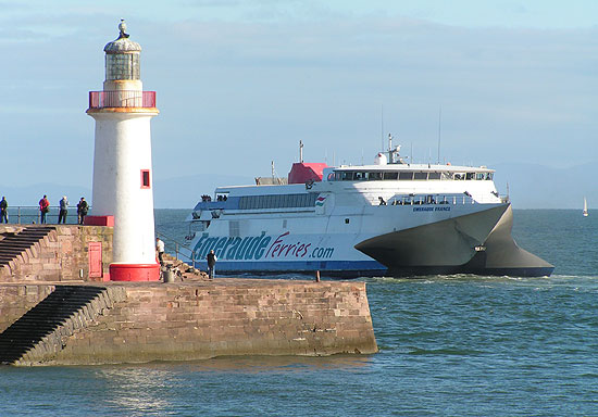 emeraude france reverses out of Whitehaven harbour