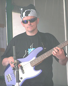 Sea dogs - bass player