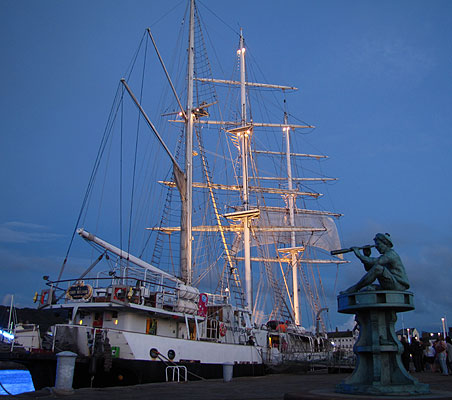 Lord Nelson with Capstan Boy on the Sugar Tongue