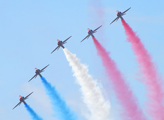 Red arrows with coloured smoke