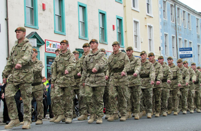 Soldiers start parade on Lowther Street