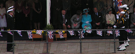 Colour gurad meets the Queen